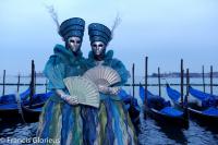 venise Venice-Carnival-Best-Of 2d Blue duet with gondola's_reccorr.thumb.jpg